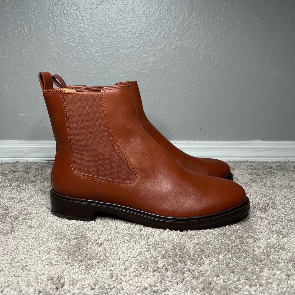 Madewell Chestnut Leather Chelsea Heeled Ankle Boots